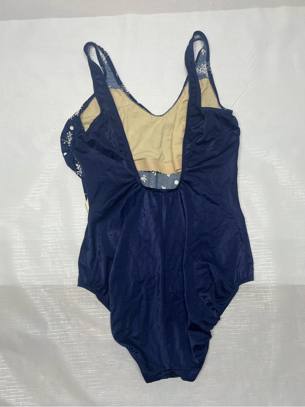 Vintage Navy Floral One-Piece Swimsuit with White Waist Accent Sz:medium - Picture 2 of 5